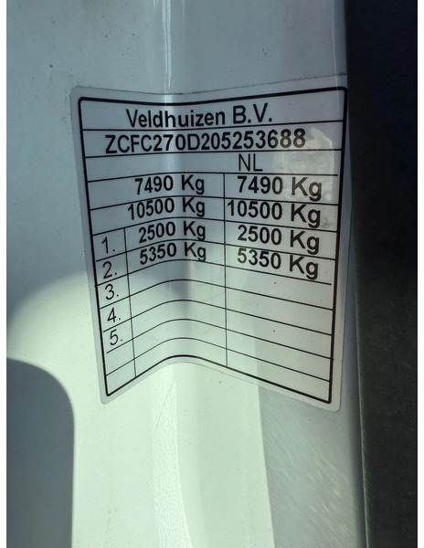 Van berpendingin Iveco Daily 70 70c180: gambar 12