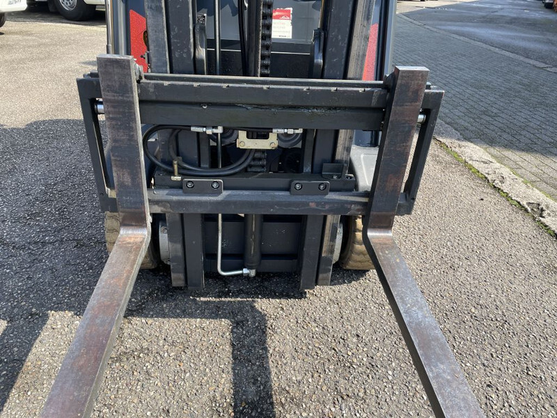 Linde H 14 EVO H 14 EVO 2017 mast 620 cm !!! - Forklift: gambar 3 Linde H 14 EVO H 14 EVO 2017 mast 620 cm !!! - Forklift: gambar 3