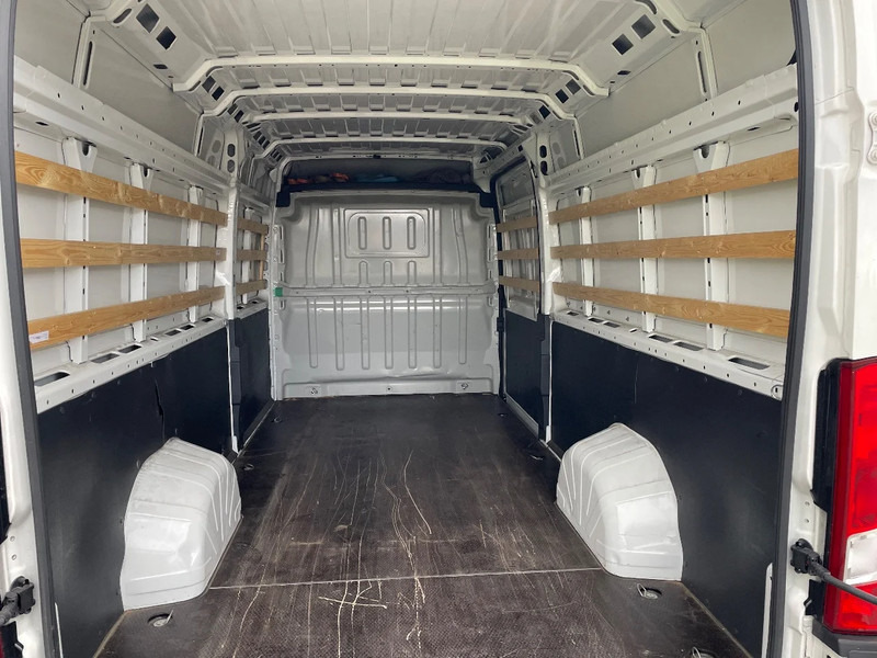 Peugeot Boxer 2.2 hdi 3-2021 L4 H2 airspring !!! - Van panel: gambar 5 Peugeot Boxer 2.2 hdi 3-2021 L4 H2 airspring !!! - Van panel: gambar 5