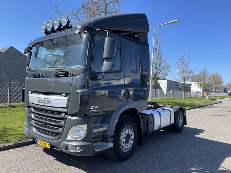 DAF CF 370 2016 only 562.000 km - Tractor head: gambar 2 DAF CF 370 2016 only 562.000 km - Tractor head: gambar 2