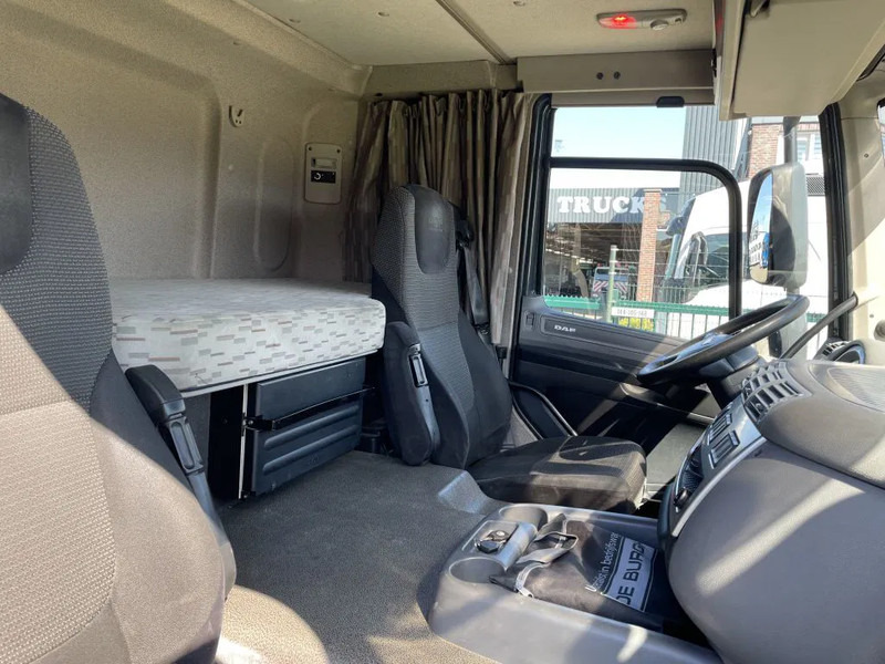 DAF CF 370 2016 only 562.000 km - Tractor head: gambar 4 DAF CF 370 2016 only 562.000 km - Tractor head: gambar 4