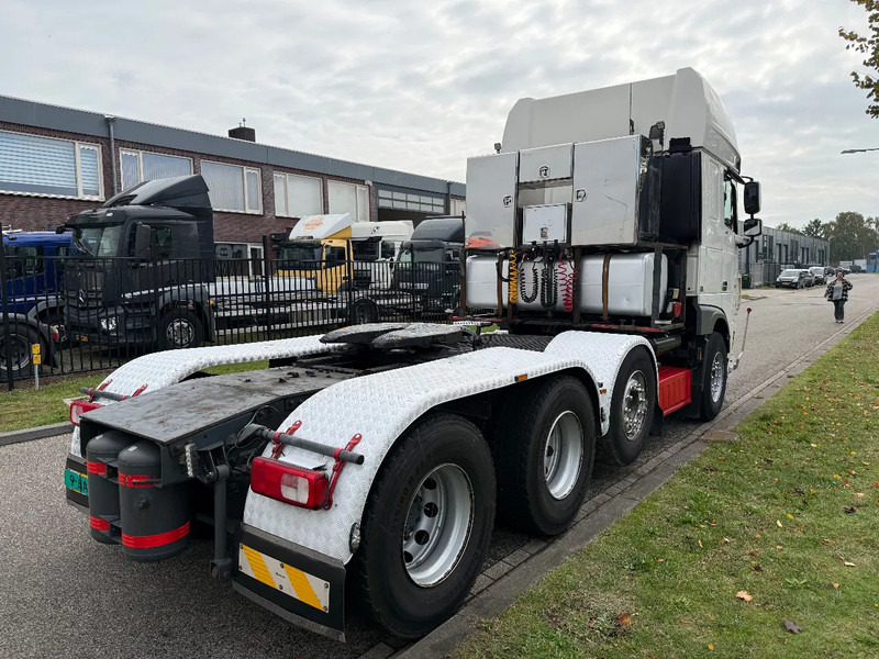 DAF XF 530 FTM 8X4 handgeschakeld 8-2018 retarder - Tractor head: gambar 3 DAF XF 530 FTM 8X4 handgeschakeld 8-2018 retarder - Tractor head: gambar 3