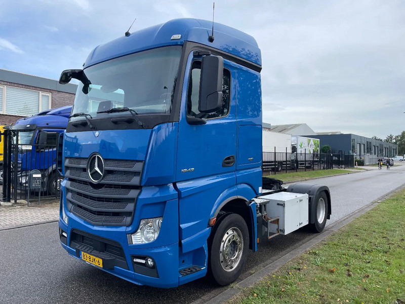 Mercedes-Benz Actros 1943 full adr 2017 only 695.000 km - Tractor head: gambar 2 Mercedes-Benz Actros 1943 full adr 2017 only 695.000 km - Tractor head: gambar 2