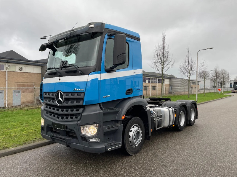 Mercedes-Benz Arocs 2651 6X4 2020 ONLY 250.000 km - Tractor head: gambar 1 Mercedes-Benz Arocs 2651 6X4 2020 ONLY 250.000 km - Tractor head: gambar 1