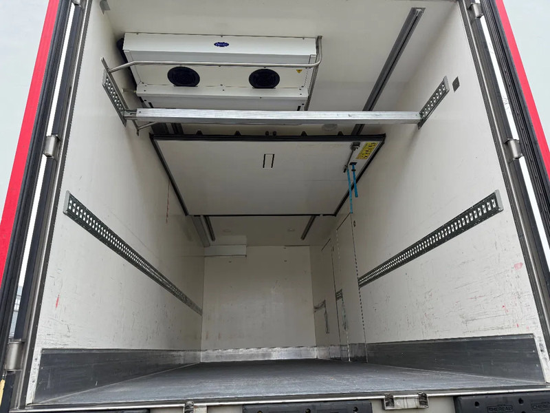 Truk berpendingin Volvo FM 330 chereau 2015 + carrier 850: gambar 9