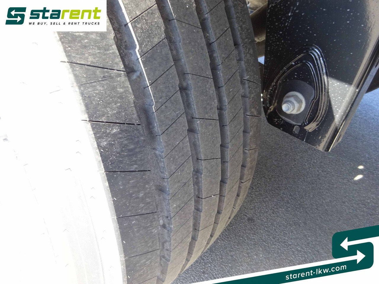 Semi-trailer kotak tertutup Krone Tiefkühler Carrier Vector 1550, Liftachse: gambar 27