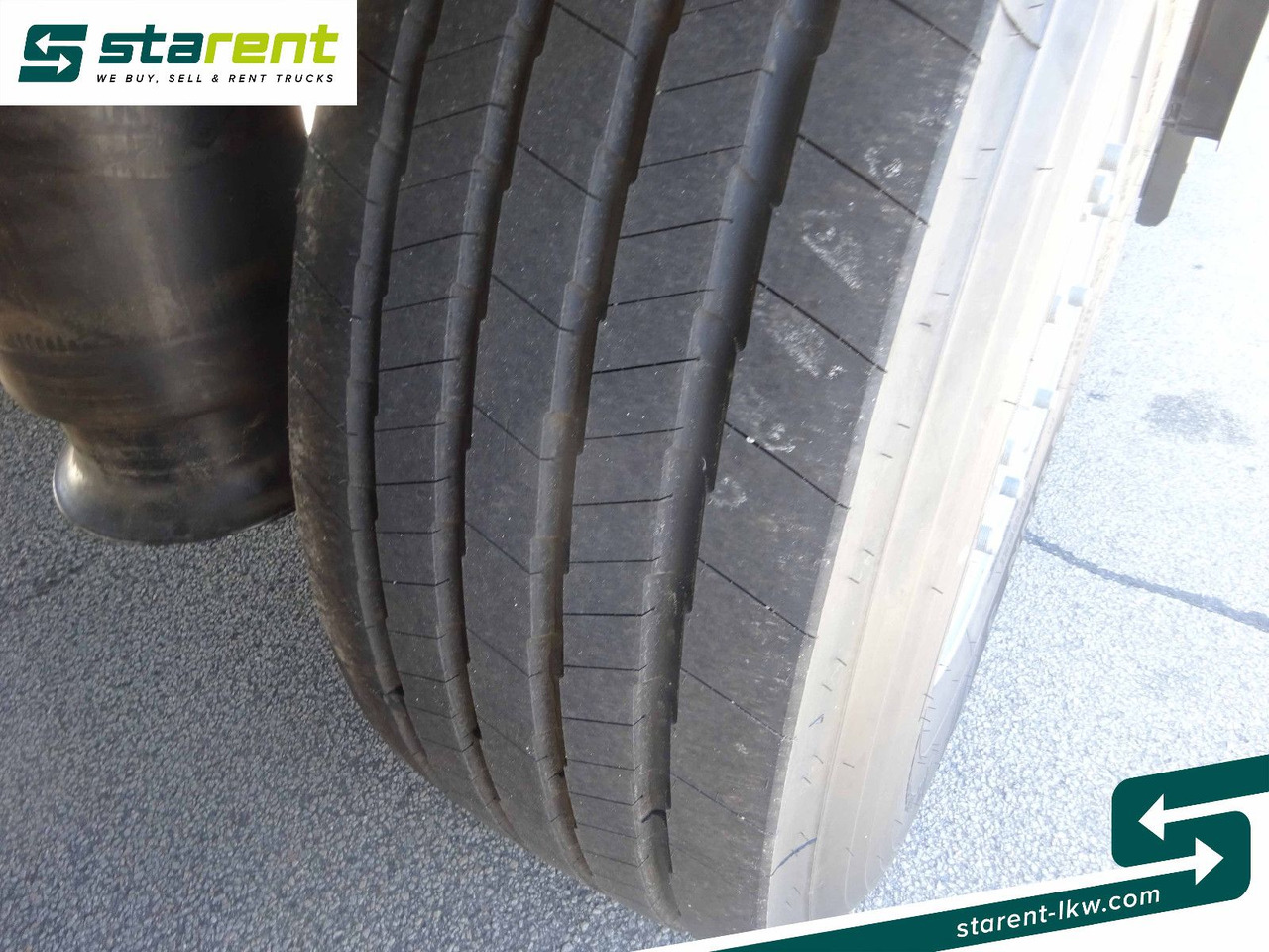 Semi-trailer kotak tertutup Krone Tiefkühler Carrier Vector 1550, Liftachse: gambar 29