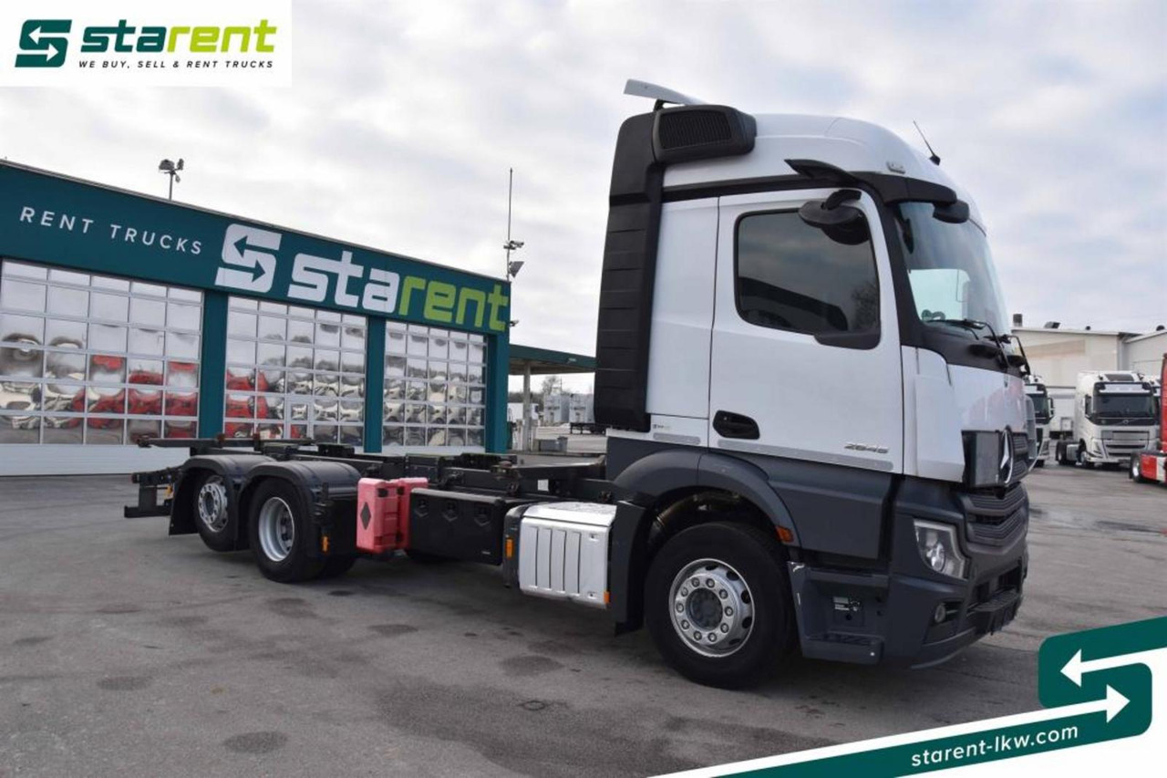 Mercedes Benz Actros 2645L Retarder Mirror Cam NAVI Liftachse - Pengangkut kontainer/ Container truck: gambar 3 Mercedes Benz Actros 2645L Retarder Mirror Cam NAVI Liftachse - Pengangkut kontainer/ Container truck: gambar 3