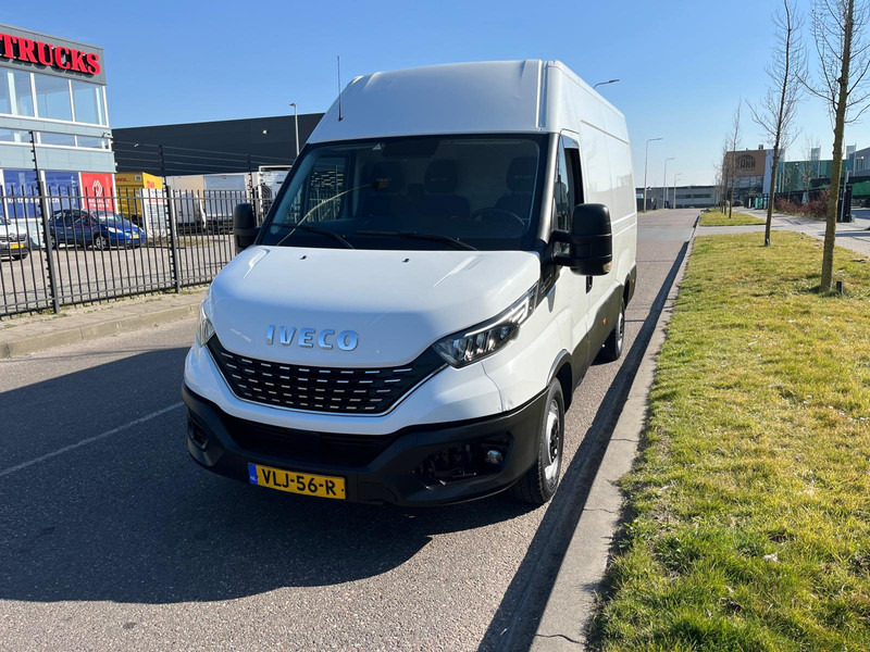 Iveco Daily 35 S 16V, Hi-Matic, 352 L H3, Airco, Camera - Van panel: gambar 3 Iveco Daily 35 S 16V, Hi-Matic, 352 L H3, Airco, Camera - Van panel: gambar 3