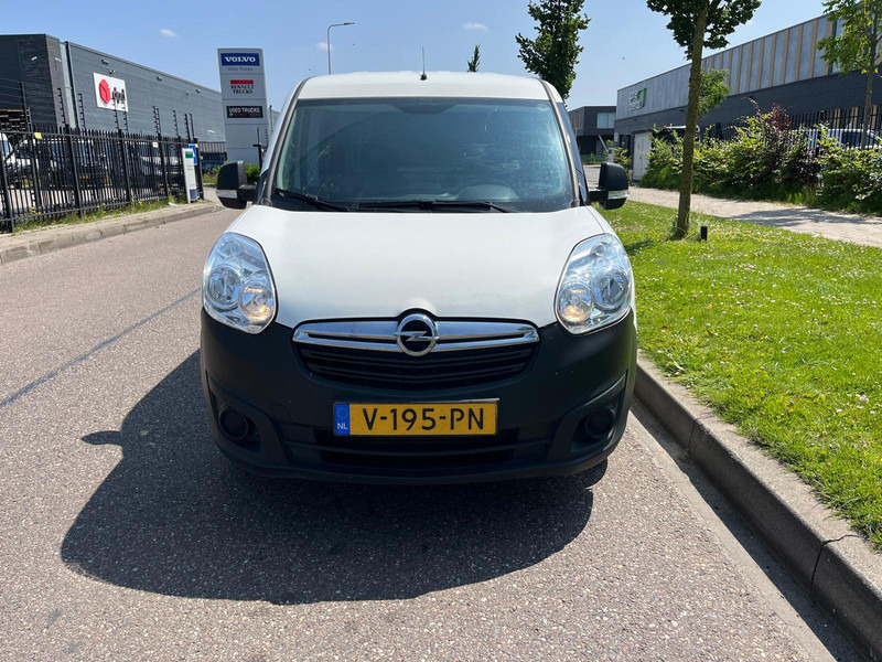 Opel Combo Edition 1.3 CDTi 95 pk, Euro 6, Airco, Schuifdeur, - Van kecil: gambar 4 Opel Combo Edition 1.3 CDTi 95 pk, Euro 6, Airco, Schuifdeur, - Van kecil: gambar 4