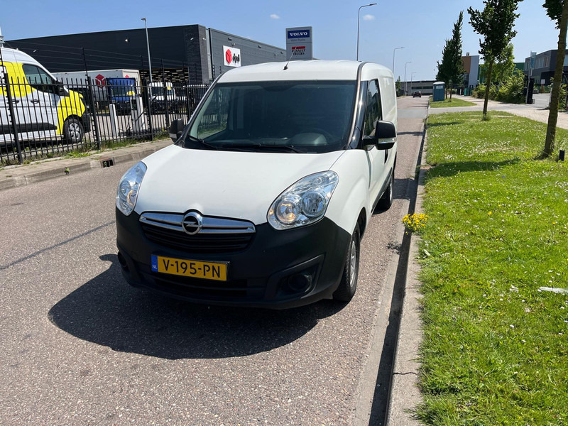 Opel Combo Edition 1.3 CDTi 95 pk, Euro 6, Airco, Schuifdeur, - Van kecil: gambar 3 Opel Combo Edition 1.3 CDTi 95 pk, Euro 6, Airco, Schuifdeur, - Van kecil: gambar 3