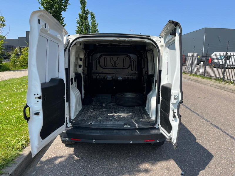 Van kecil Opel Combo Edition 1.3 CDTi  95 pk, Euro 6, Airco, Schuifdeur,: gambar 11