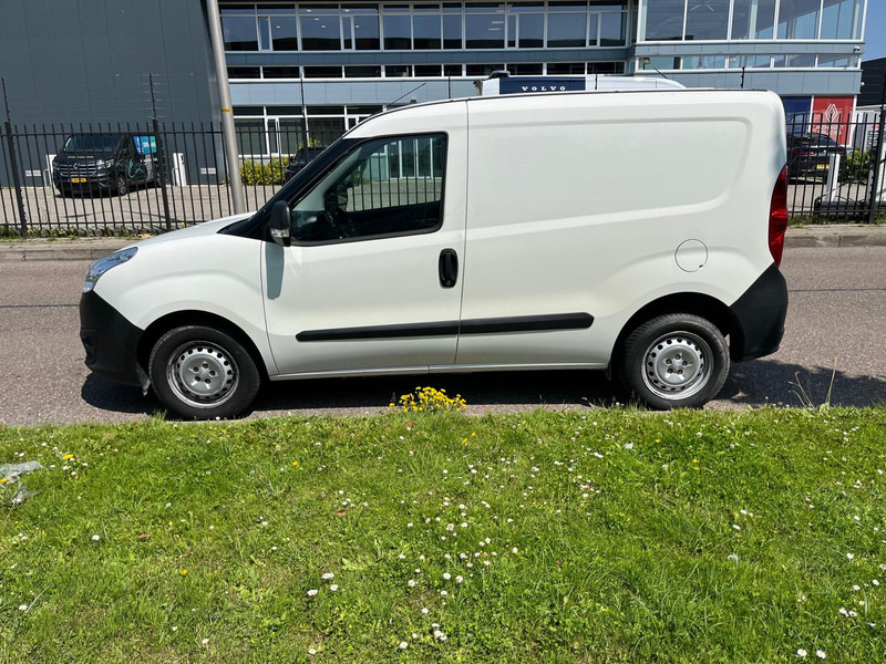 Van kecil Opel Combo Edition 1.3 CDTi  95 pk, Euro 6, Airco, Schuifdeur,: gambar 7