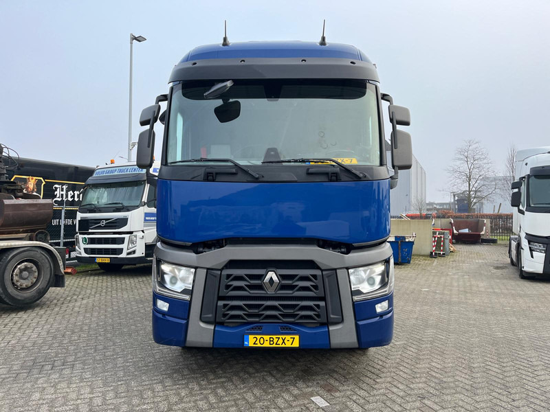 Renault T-11 SLEEPERCAB 380 P6X2 COMFORT - Truk box: gambar 4 Renault T-11 SLEEPERCAB 380 P6X2 COMFORT - Truk box: gambar 4