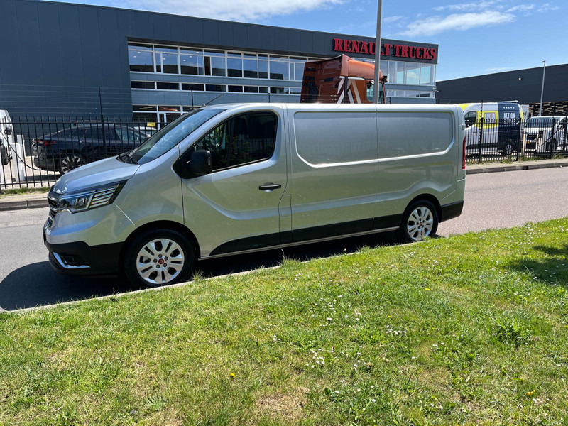 Renault Trafic E-Tech Red L2 H1, Airco, Nav, Camera - Van kecil, Van listrik: gambar 2 Renault Trafic E-Tech Red L2 H1, Airco, Nav, Camera - Van kecil, Van listrik: gambar 2