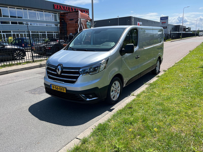 Renault Trafic E-Tech Red L2 H1, Airco, Nav, Camera - Van kecil, Van listrik: gambar 3 Renault Trafic E-Tech Red L2 H1, Airco, Nav, Camera - Van kecil, Van listrik: gambar 3