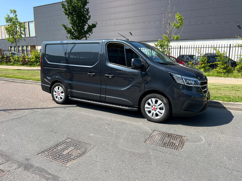 Renault Trafic Red 2.0 CDI, L1 H1, 150 PK, Euro 6, Airco, cruise, nav, camera, - Van kecil: gambar 4 Renault Trafic Red 2.0 CDI, L1 H1, 150 PK, Euro 6, Airco, cruise, nav, camera, - Van kecil: gambar 4