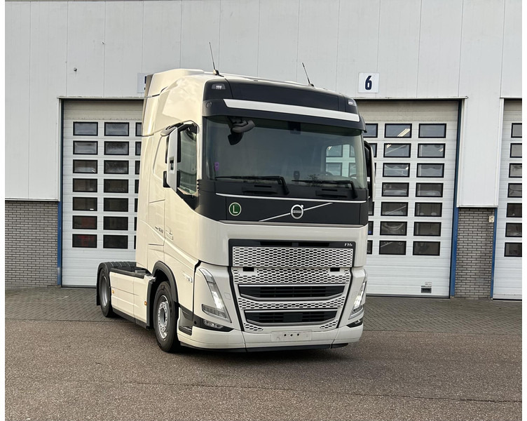 Volvo FH - Tractor head: gambar 1 Volvo FH - Tractor head: gambar 1