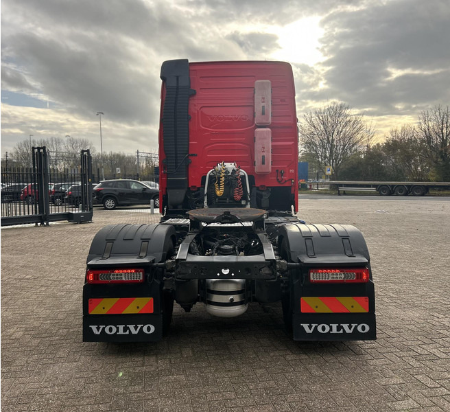Volvo FH - Tractor head: gambar 3 Volvo FH - Tractor head: gambar 3