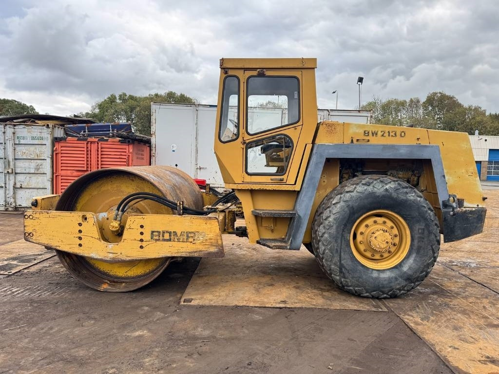 Bomag BW 213 D - Pemadat: gambar 2 Bomag BW 213 D - Pemadat: gambar 2