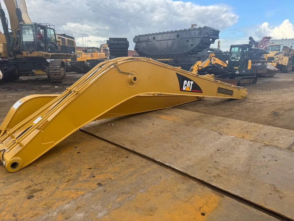 CAT 320 C L LONG REACH BOOM 15M UNUSED - Ekskavator: gambar 2 CAT 320 C L LONG REACH BOOM 15M UNUSED - Ekskavator: gambar 2