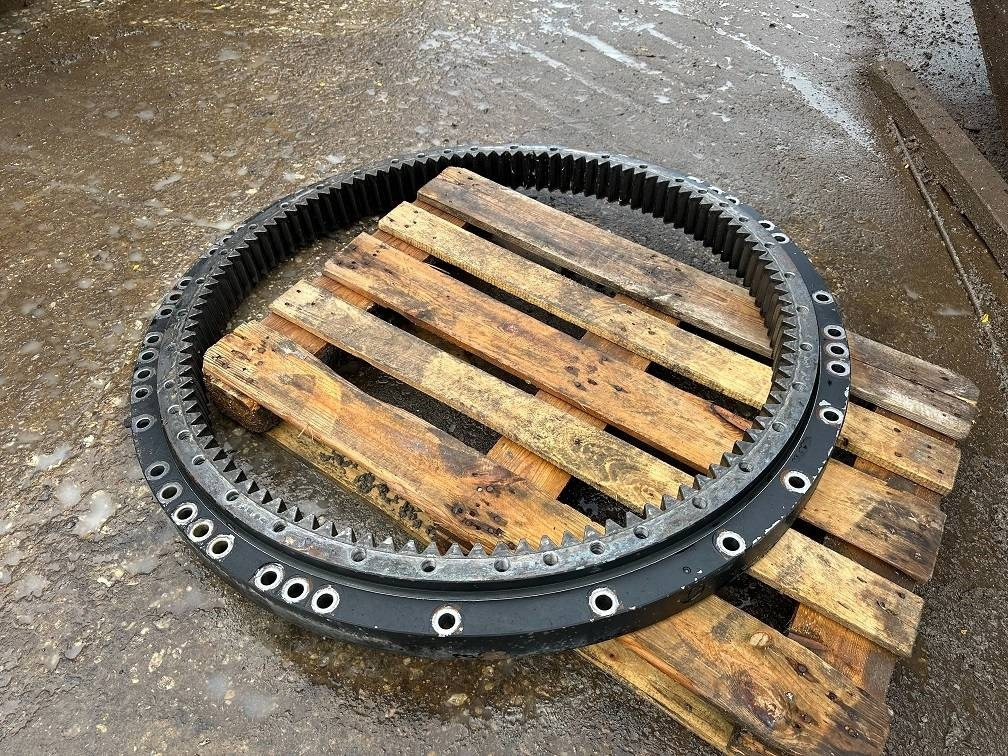 CAT 323 slew ring - Poros dan bagian untuk Peralatan konstruksi: gambar 1 CAT 323 slew ring - Poros dan bagian untuk Peralatan konstruksi: gambar 1