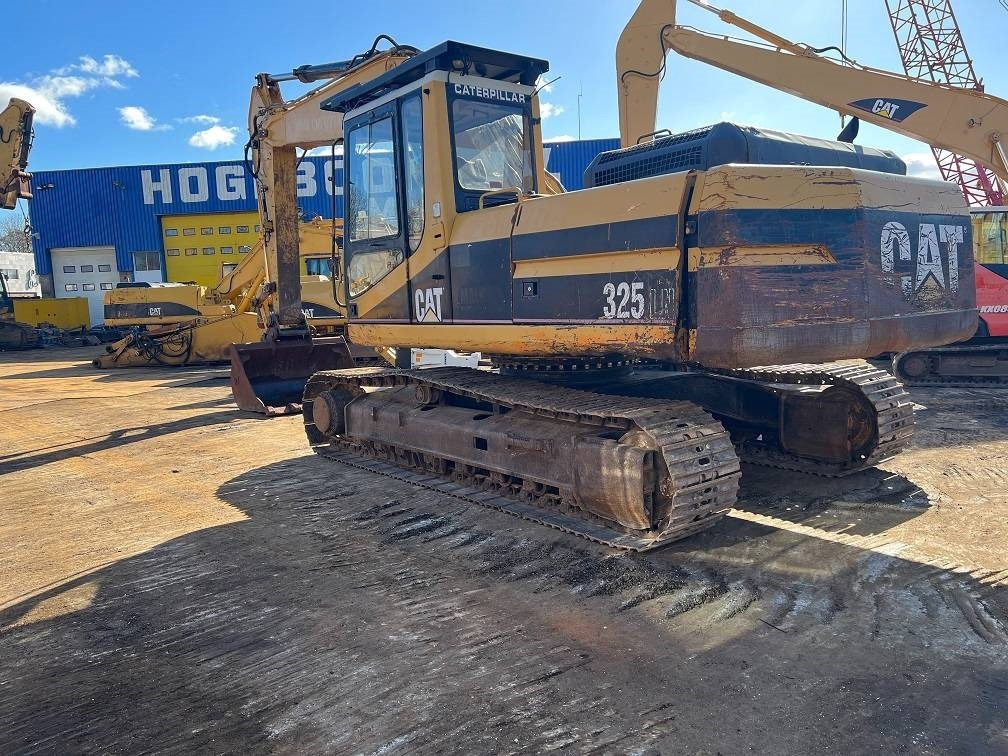 CAT 325L - Ekskavator perayap: gambar 2 CAT 325L - Ekskavator perayap: gambar 2