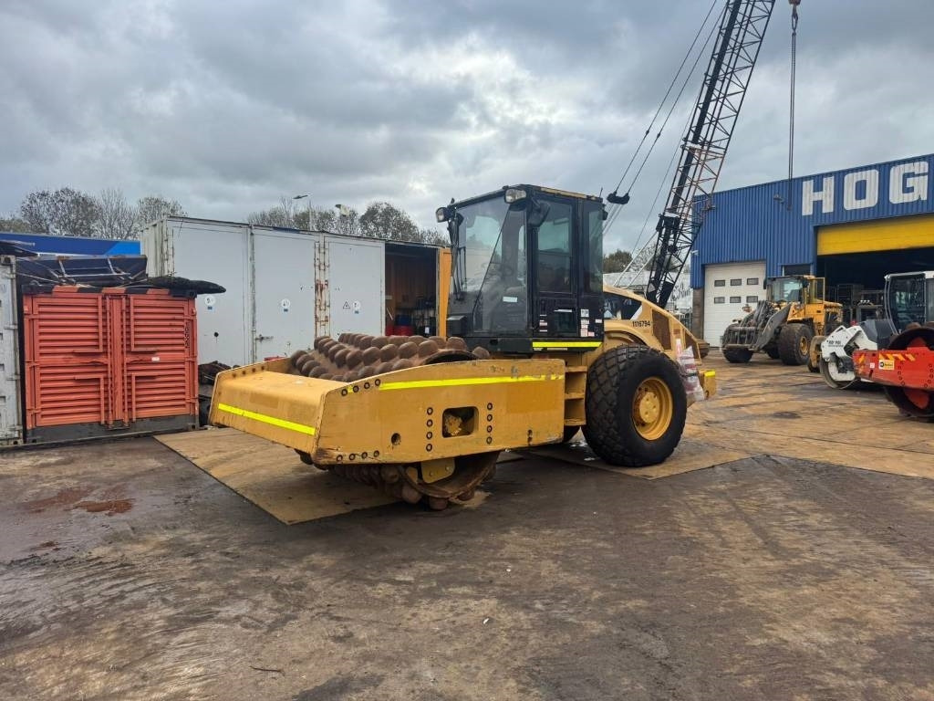 CAT CP 76  - Pemadat: gambar 4 CAT CP 76  - Pemadat: gambar 4