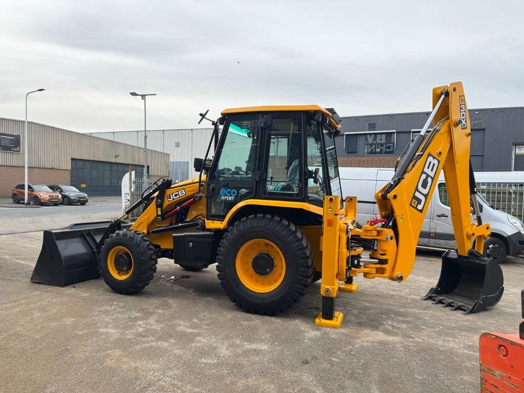 JCB 3CX 4X4 ( UNUSED ) - Backhoe loader: gambar 5 JCB 3CX 4X4 ( UNUSED ) - Backhoe loader: gambar 5