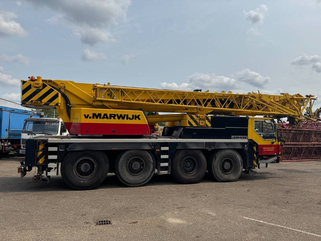 Liebherr LTM 1070-4.1 - Derek semua medan: gambar 5 Liebherr LTM 1070-4.1 - Derek semua medan: gambar 5