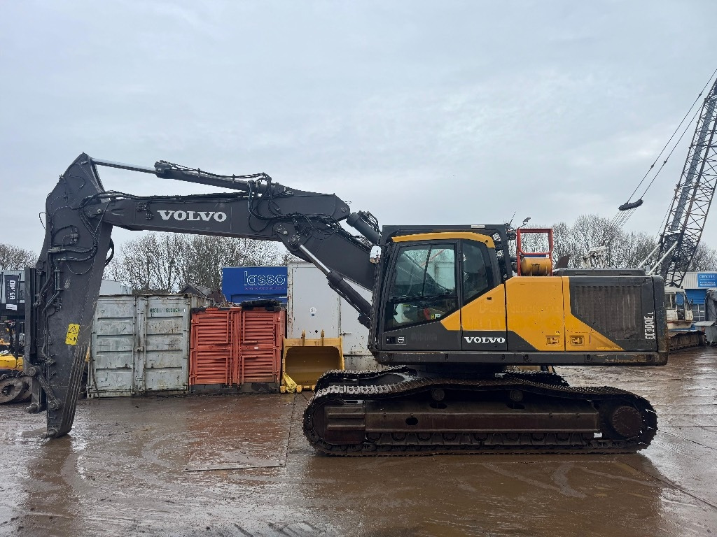 Volvo EC 300 EL - Ekskavator perayap: gambar 1 Volvo EC 300 EL - Ekskavator perayap: gambar 1
