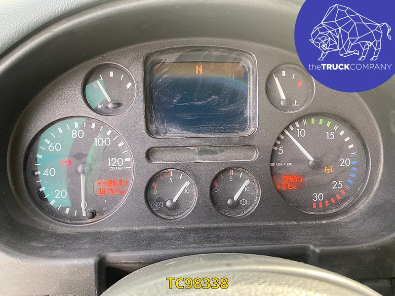 DAF CF 85 340 - Pengangkut kontainer/ Container truck: gambar 3 DAF CF 85 340 - Pengangkut kontainer/ Container truck: gambar 3