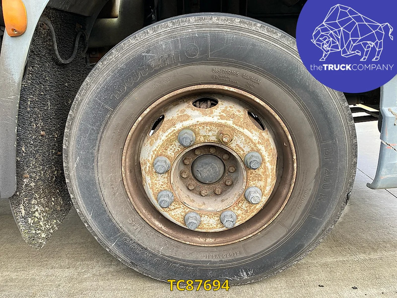 DAF LF 55 220 - Truk box: gambar 3 DAF LF 55 220 - Truk box: gambar 3