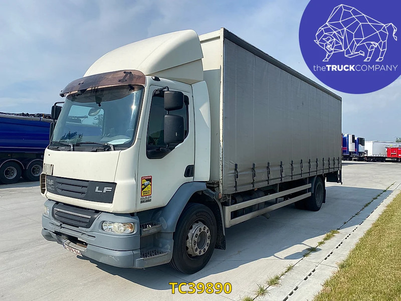 DAF LF 55 220 - Truk dengan terpal samping: gambar 1 DAF LF 55 220 - Truk dengan terpal samping: gambar 1