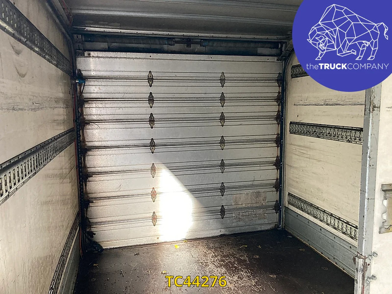 Iveco EuroCargo 100 E15 - Truk box: gambar 4 Iveco EuroCargo 100 E15 - Truk box: gambar 4