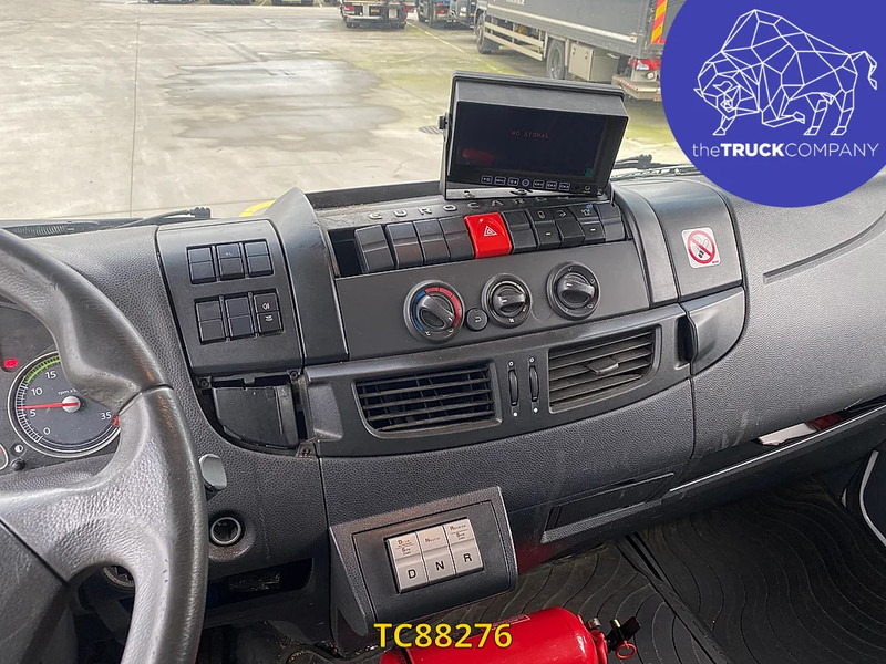 Iveco EuroCargo 120 E22 - Truk berpendingin: gambar 3 Iveco EuroCargo 120 E22 - Truk berpendingin: gambar 3