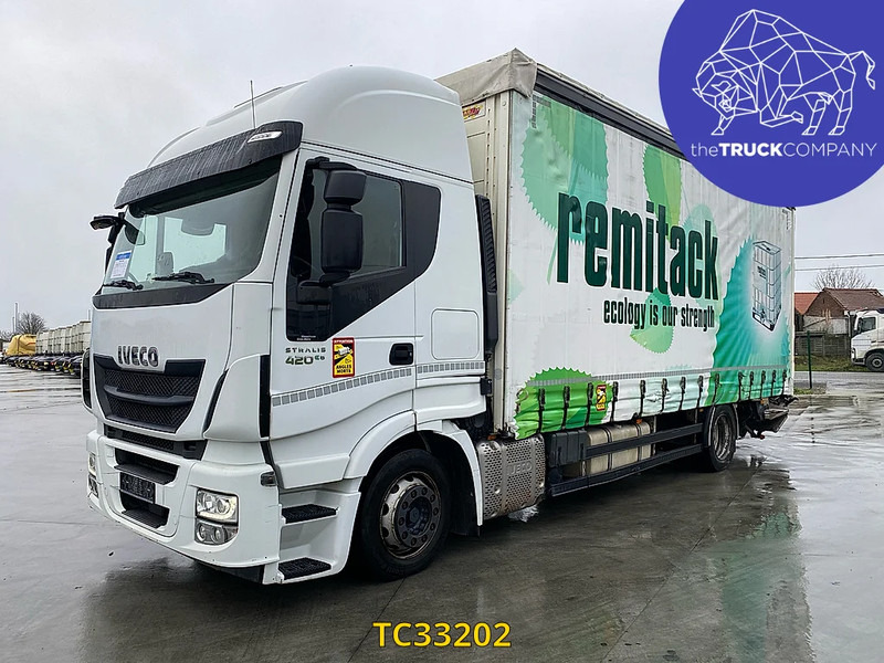 Iveco Stralis 420 - Truk dengan terpal samping: gambar 1 Iveco Stralis 420 - Truk dengan terpal samping: gambar 1