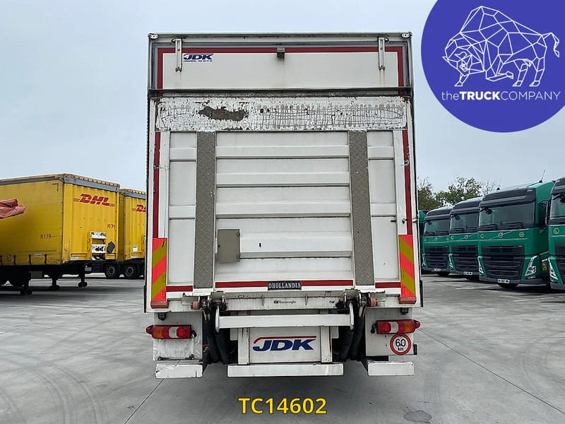 Mercedes-Benz Antos 1827 - Truk box: gambar 3 Mercedes-Benz Antos 1827 - Truk box: gambar 3