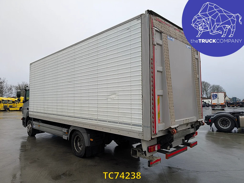 Mercedes-Benz Atego 1221 - Truk box: gambar 2 Mercedes-Benz Atego 1221 - Truk box: gambar 2