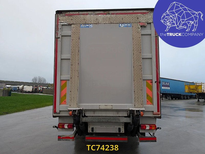 Mercedes-Benz Atego 1221 - Truk box: gambar 3 Mercedes-Benz Atego 1221 - Truk box: gambar 3