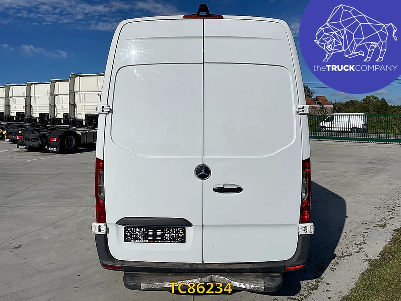 Mercedes-Benz E-Sprinter L2H2 41kWh - Van panel, Van listrik: gambar 4 Mercedes-Benz E-Sprinter L2H2 41kWh - Van panel, Van listrik: gambar 4