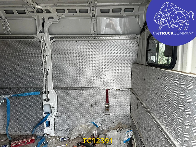 Peugeot Boxer L3H2 - Van panel: gambar 4 Peugeot Boxer L3H2 - Van panel: gambar 4