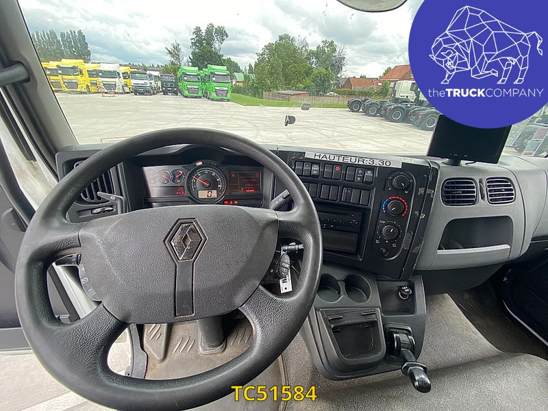 Renault D 210 - Truk box: gambar 5 Renault D 210 - Truk box: gambar 5