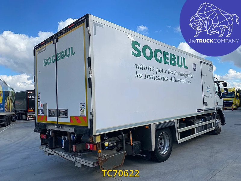 Renault D 320 - Truk box: gambar 4 Renault D 320 - Truk box: gambar 4