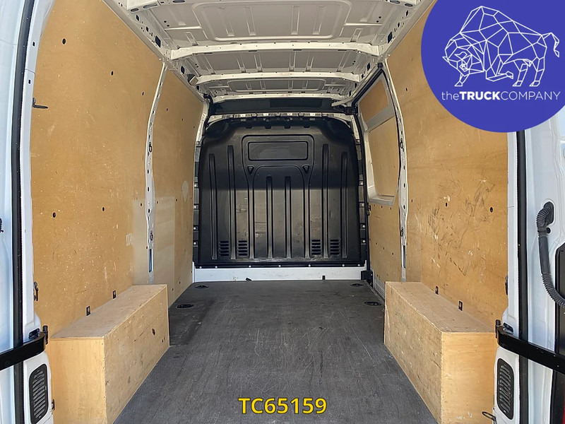 Renault Master 2.3 DCI L2H2 - Van panel: gambar 2 Renault Master 2.3 DCI L2H2 - Van panel: gambar 2