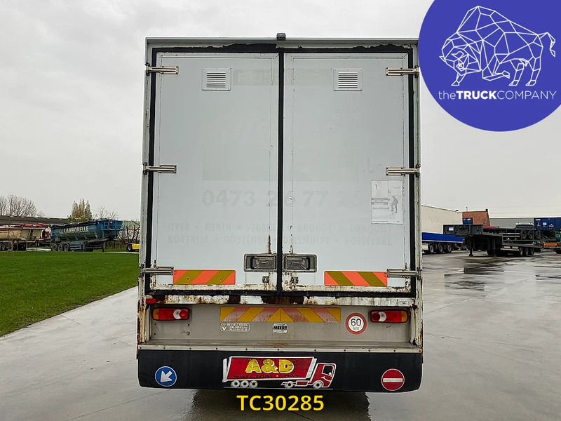 Renault Midlum 220 - Truk box: gambar 3 Renault Midlum 220 - Truk box: gambar 3