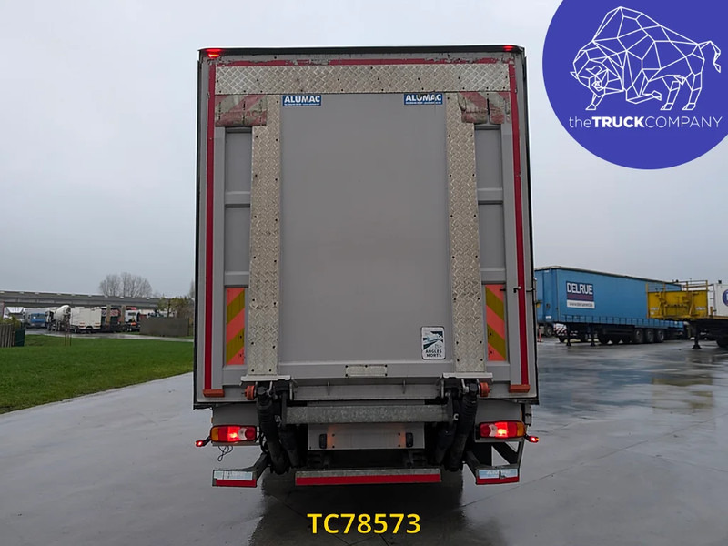 Renault Midlum 240 - Truk box: gambar 3 Renault Midlum 240 - Truk box: gambar 3