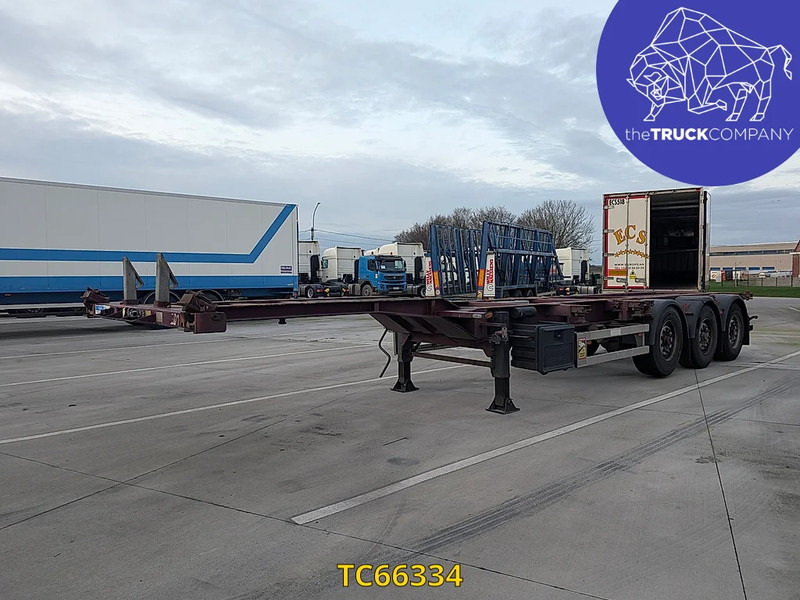 Renders - Semi-trailer pengangkut mobil: gambar 2 Renders - Semi-trailer pengangkut mobil: gambar 2