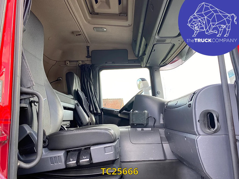 Scania P 280 - Truk dengan terpal samping: gambar 5 Scania P 280 - Truk dengan terpal samping: gambar 5