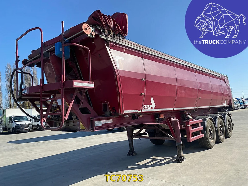 Stas 28m3 geïsoleerd - Semi-trailer jungkit: gambar 1 Stas 28m3 geïsoleerd - Semi-trailer jungkit: gambar 1